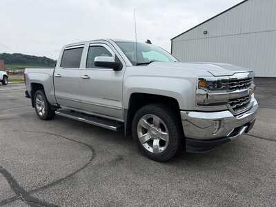 2018 Chevrolet Silverado 1500, $19900. Photo 2