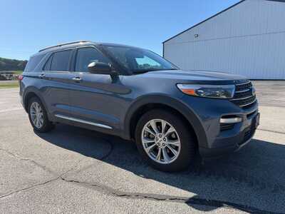 2021 Ford Explorer, $0. Photo 2