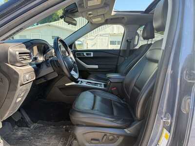 2021 Ford Explorer, $0. Photo 5