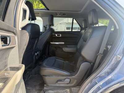 2021 Ford Explorer, $0. Photo 6