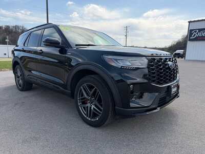 2025 Ford Explorer, $41680. Photo 3