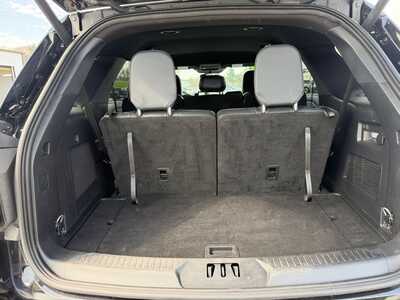 2025 Ford Explorer, $41680. Photo 9
