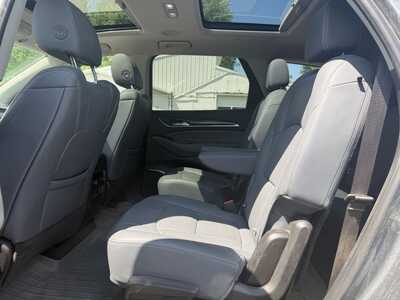 2021 Buick Enclave, $28500. Photo 6