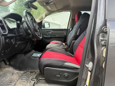 2020 RAM 1500 Crew Cab, $0. Photo 5