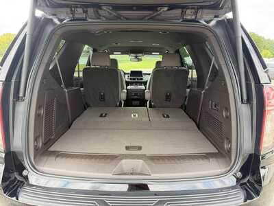 2022 Chevrolet Tahoe, $47900. Photo 11