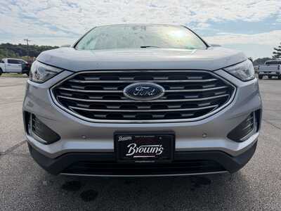 2022 Ford Edge, $23900. Photo 2