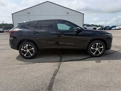 2026 Chevrolet Trax, $26055. Photo 4