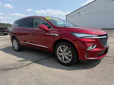 2023 Buick Enclave, $35900. Photo 3