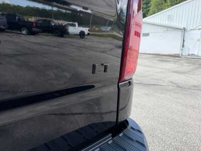 2026 Chevrolet 1500 Crew Cab, $60700. Photo 9