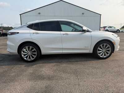 2025 Buick Envista, $27900. Photo 4