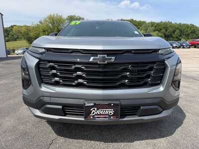 2027 Chevrolet Equinox, $36090. Photo 2