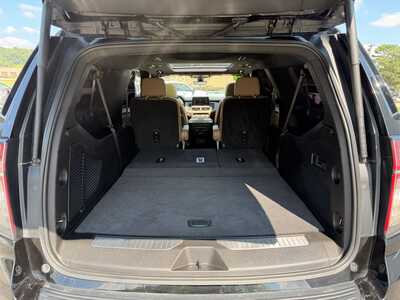 2021 Chevrolet Suburban, $43500. Photo 11