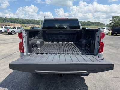 2024 Chevrolet 1500 Crew Cab, $39900. Photo 12
