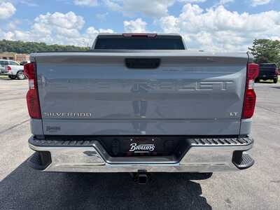 2024 Chevrolet 1500 Crew Cab, $39900. Photo 6