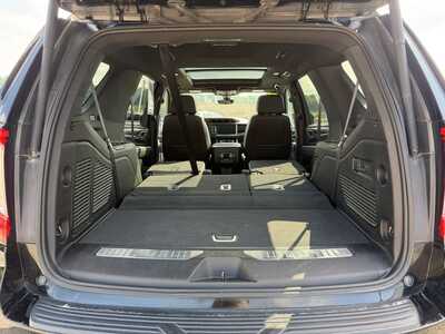 2021 GMC Yukon, $37900. Photo 12