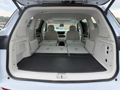 2027 Buick Enclave, $66295. Photo 12