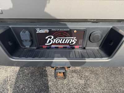 2017 Chevrolet 1500 Crew Cab, $22900. Photo 11