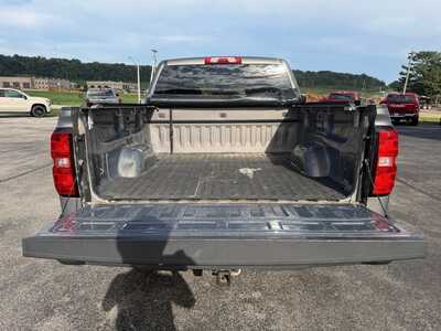 2017 Chevrolet 1500 Crew Cab, $22900. Photo 12