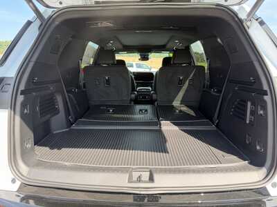 2027 Chevrolet Traverse, $62940. Photo 11
