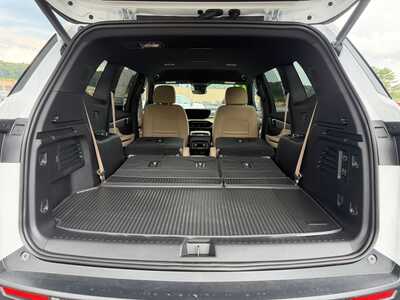 2027 Buick Enclave, $51510. Photo 12