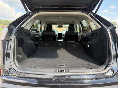2022 Ford Edge, $19900. Photo 11