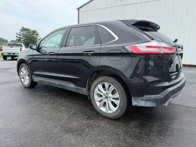 2022 Ford Edge, $19900. Photo 4