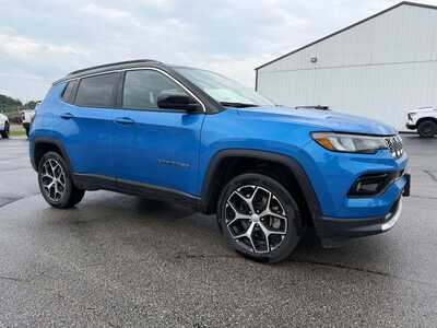 2024 Jeep Compass, $22900. Photo 2