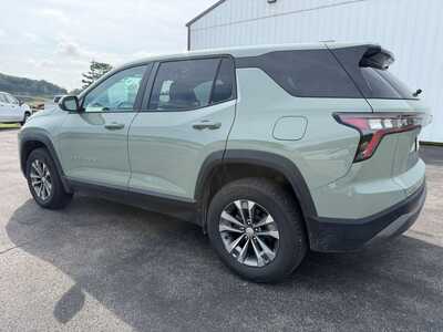 2026 Chevrolet Equinox, $31500. Photo 4