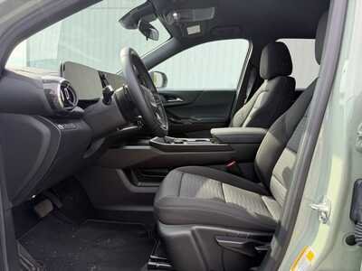 2026 Chevrolet Equinox, $31500. Photo 5