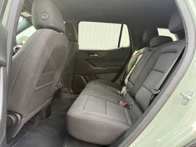 2026 Chevrolet Equinox, $31500. Photo 6
