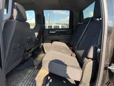 2025 Chevrolet 2500 Crew Cab, $52900. Photo 6