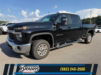 2025 Chevrolet 2500 Crew Cab, $52900. Photo 1