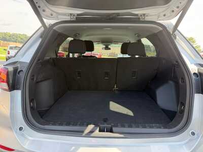 2022 Chevrolet Equinox, $19900. Photo 9