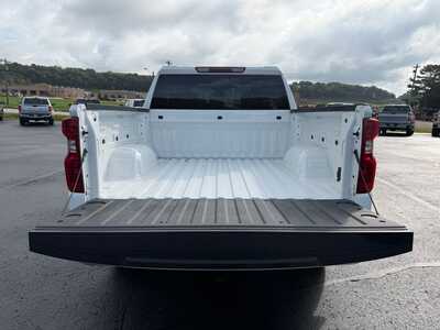 2024 Chevrolet 1500 Crew Cab, $39900. Photo 12