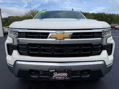 2024 Chevrolet 1500 Crew Cab, $39900. Photo 2