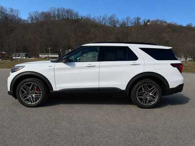 2026 Ford Explorer, $0. Photo 8