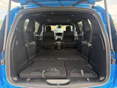 2027 Chrysler Pacifica, $42890. Photo 11