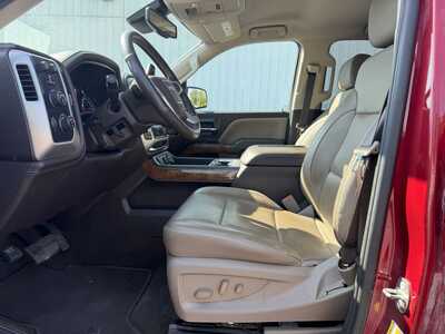 2018 GMC 1500 Crew Cab, $38900. Photo 5