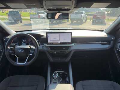 2025 Ford Explorer, $0. Photo 7