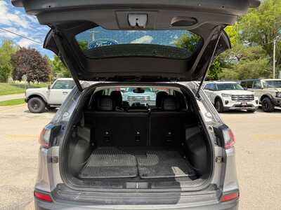 2022 Jeep Cherokee, $0. Photo 12