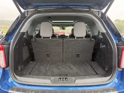 2021 Ford Explorer, $22900. Photo 11