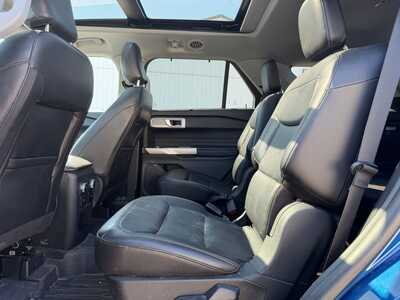 2021 Ford Explorer, $22900. Photo 6