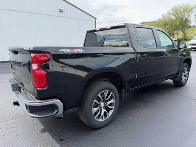 2024 Chevrolet 1500 Crew Cab, $38900. Photo 5