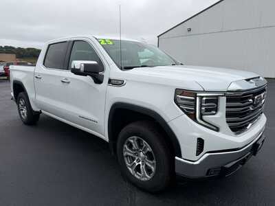2025 GMC 1500 Crew Cab, $43900. Photo 3