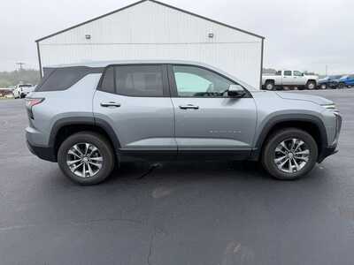 2026 Chevrolet Equinox, $30900. Photo 4