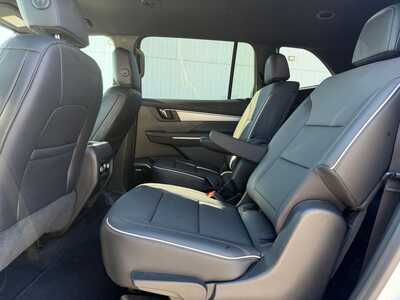 2026 Buick Enclave, $43900. Photo 6