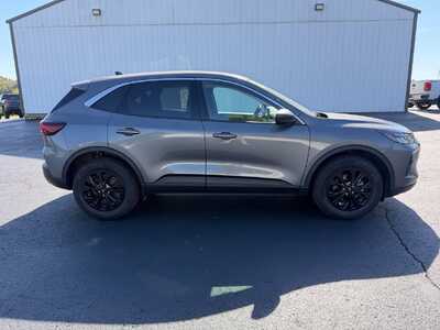 2023 Ford Escape, $26500. Photo 4