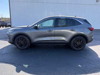 2023 Ford Escape, $26500. Photo 8