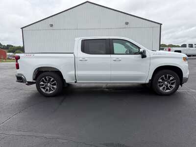 2024 Chevrolet 1500 Crew Cab, $36900. Photo 4