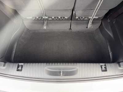 2027 Chrysler Pacifica, $45790. Photo 12
